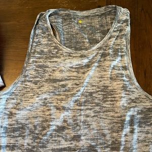 Crop top workout tee